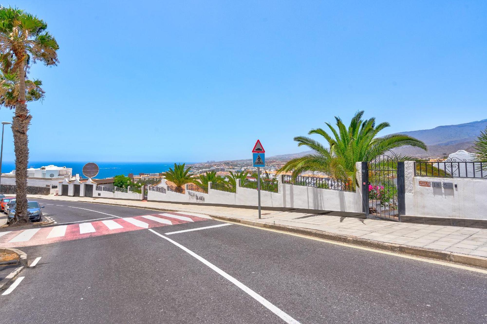 Buenavista Panoramic Villa In Costa Adeje Exterior foto